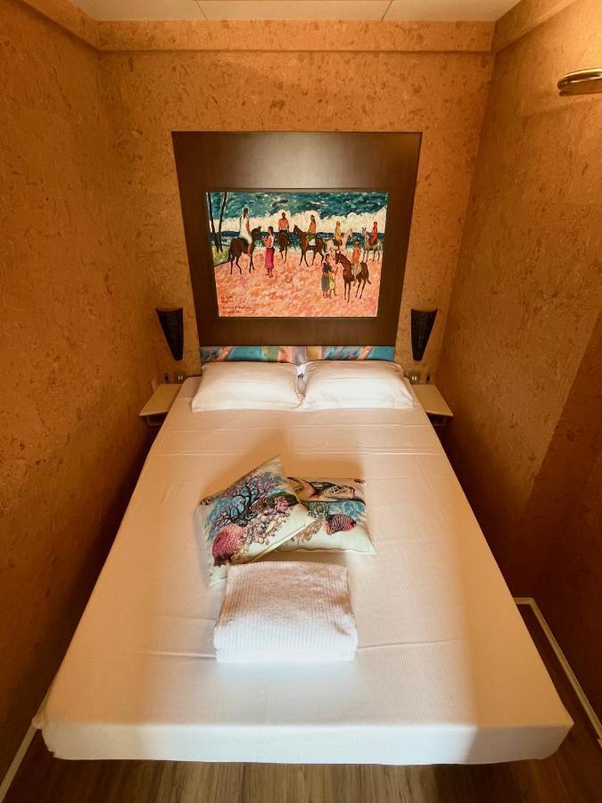 Апартаменты Casa Vacanze Il Veliero Бордигера Экстерьер фото